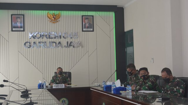 Danrem Rapat Evaluasi Perkembangan dan Tindak Lanjut PPKM Level IV