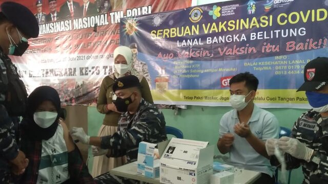 Serbuan Vaksinasi Lanal Babel Tahap 2, 1048 Orang Tervaksin