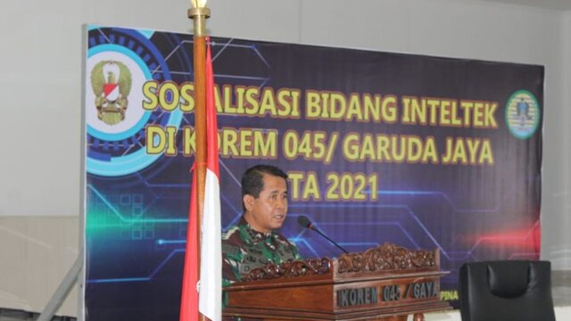 Prajurit Korem 045/Gaya Terima Sosialisasi Bidang Intelijen Dan Teknologi