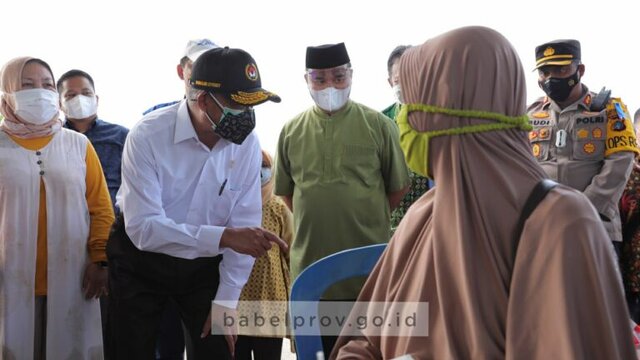 Menko PMK Tinjau Vaksinasi di Bukit Dealova
