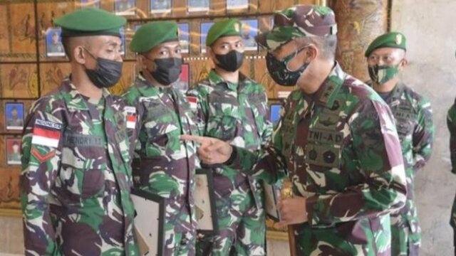 Toreh Prestasi,10 TNI Tangkap Dan Seret KKB Tanpa Peluru