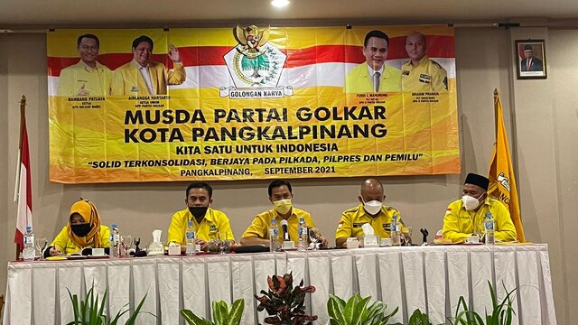 Dr. Zufriady Terpilih Secara Aklamasi Sebagai Ketua Golkar Pangkalpinang