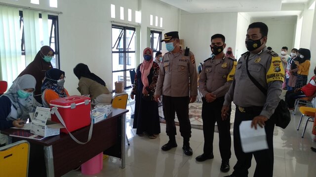Polres Bateng Patroli Vaksinasi Covid-19, Penyebar Hoak Akan Ditindak