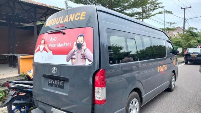 Vaksinasi Mobile goverment Polres Babar Bantu Masyarakat Disabilitas Untuk Vaksin