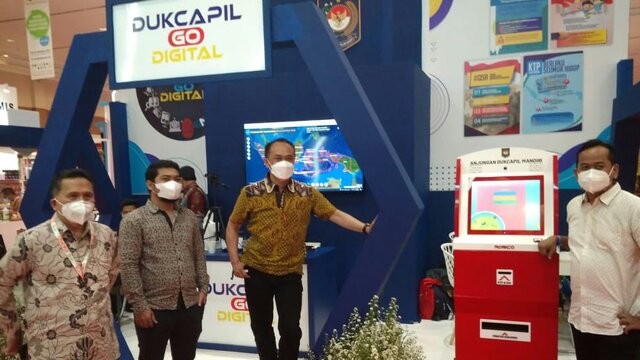 Mau Ganti Foto KTP-el? Kunjungi Stand Dukcapil di APKASI Otonomi Expo 2021