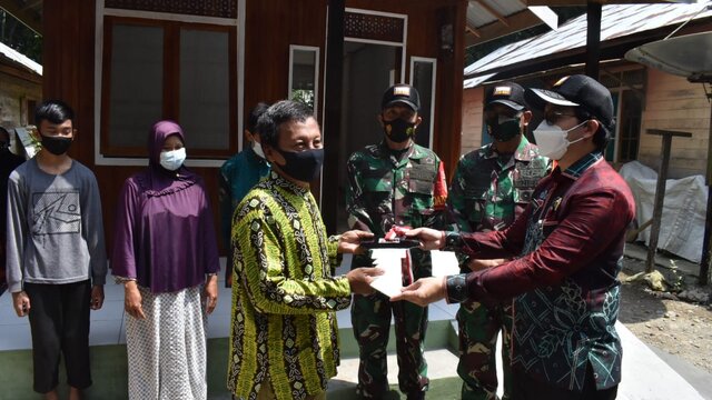 Bupati Hulu Sungai Tengah Puas Dengan Hasil TMMD Ke-112