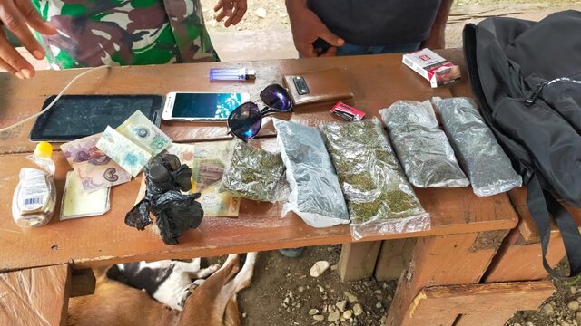 Satgas Pamtas Yonif 131/Brs Gagalkan Penyeludupan Ganja dari PNG ke Jayapura