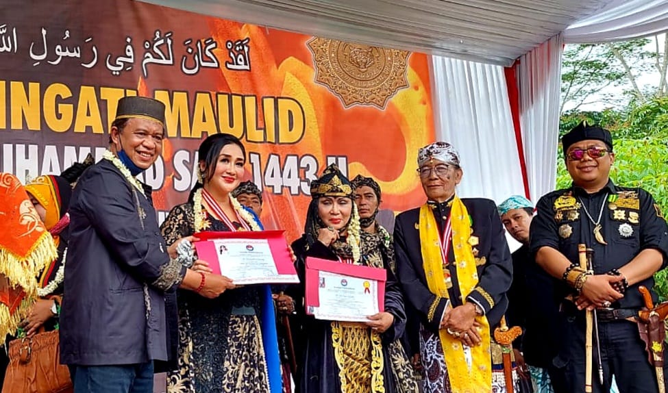 Peringatan Maulid Nabi Muhammad SAW
