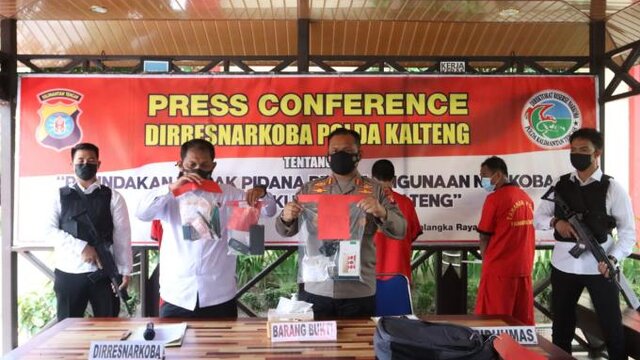 Ditresnarkoba Polda Kalteng Amankan 236 Gram Sabu Dari Tangan 3 Pelaku