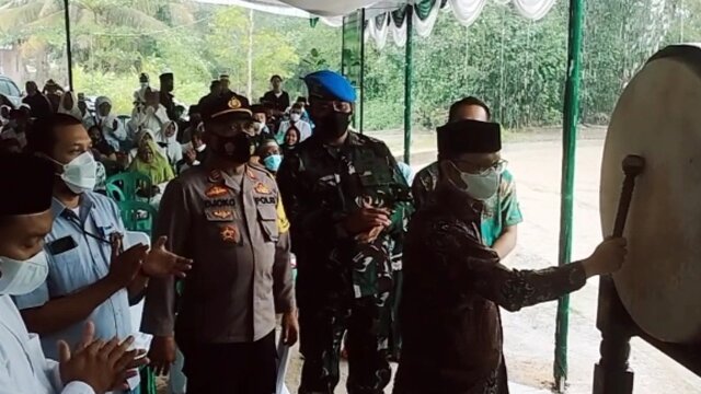 Ini Pesan Bupati Bangka Tengah Saat Peresmian Masjid Di Dusun Sampur