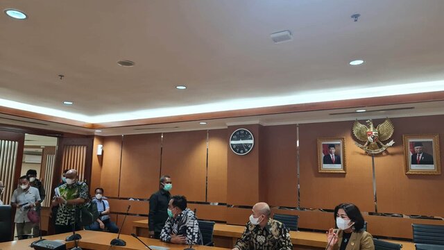 Me Hoa: Kita Akan Membuat Peraturan Pro Rakyat