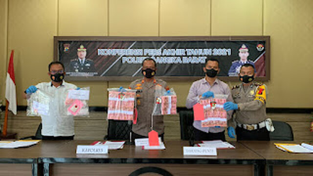Polres Bangka Barat Gelar Konferensi Pers Akhir Tahun 2021