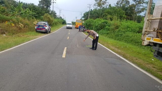 Laka Maut di Jalan Raya Desa Tebing, Tiga Meninggal Ditempat