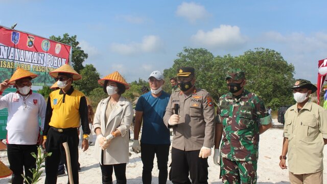 Kegiatan Reboisasi Serentak, Forkompimda Bateng Tanam 1000 Pohon Jambu Mete
