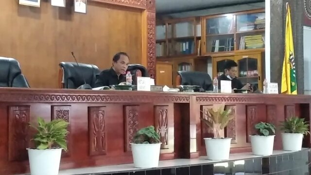 Tiga Fraksi telah mengajukan hak Interpelasi kepada Pimpinan DPRD Toraja Utara