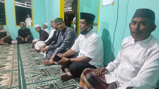 Ketua DPRD Bangka Hadiri Peringatan Isra’ Mi’raj 1443 H di Surau An-Nur Parit Pekir.