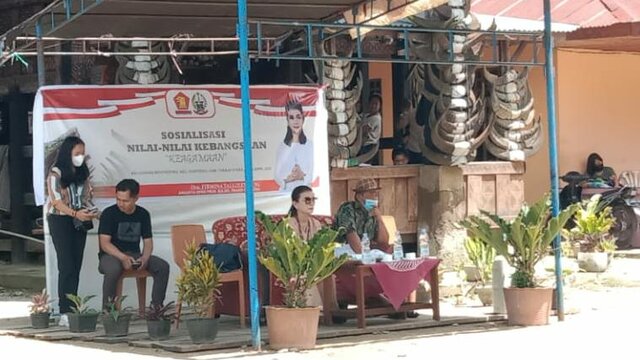 Firmina Tallulembang Fraksi Gerindra Melakukan Sosialisasi Nilai-Nilai Kebangsaan