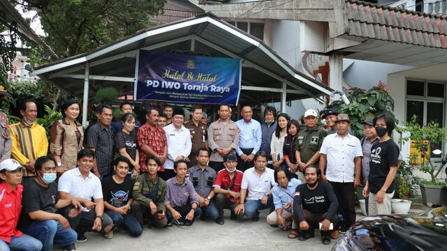 Kapolres Toraja Utara Hadiri Halal Bihalal PD IWO Toraja Raya