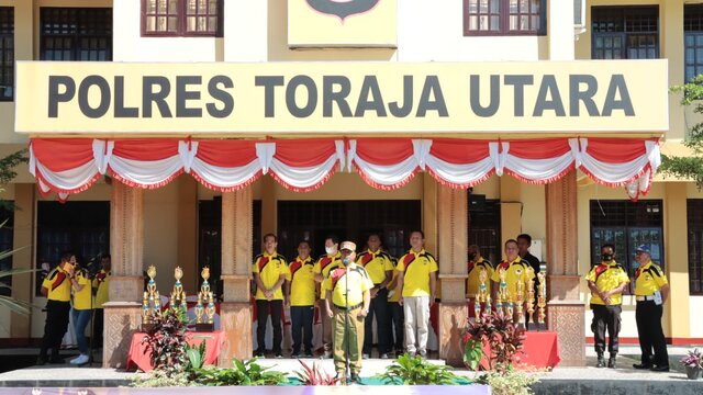 Sambut HUT Bhayangkara Ke-76, Polres Torut Gelar "Open Ceremony" Kapolres Cup I 2022