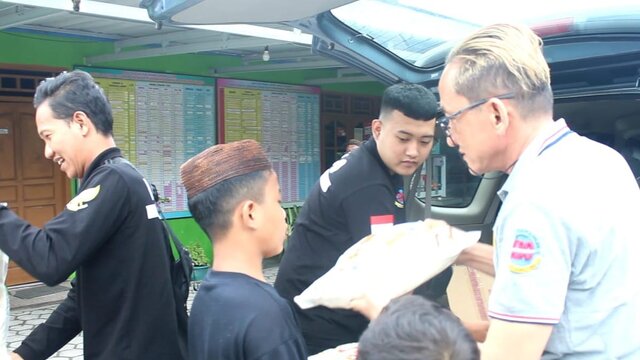 KBO Babel Salurkan Sembako Kepada Panti Asuhan Dan Panti Sosial