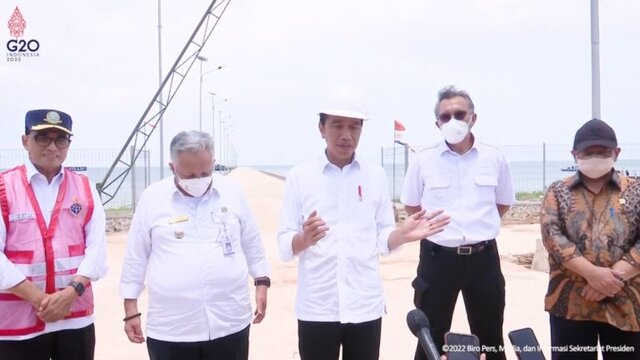 Presiden Jokowi Tinjau Progres Pembangunan Pelabuhan Tanjung Ular Bangka Barat