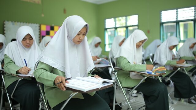 Berikut Nama Siswa Yang Lulus Program Beasiswa PT Timah Tbk di SMAN 1 Pemali