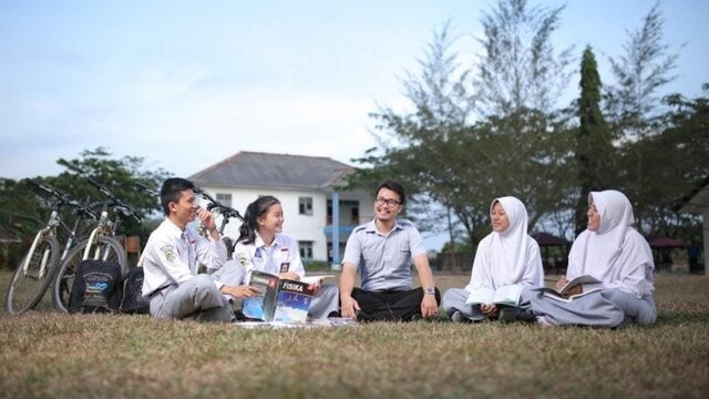 Program Kelas Beasiswa PT Timah Tbk Pada SMAN 1 Pemali, Dorong Peningkatkan SDM di Kabupaten Karimun
