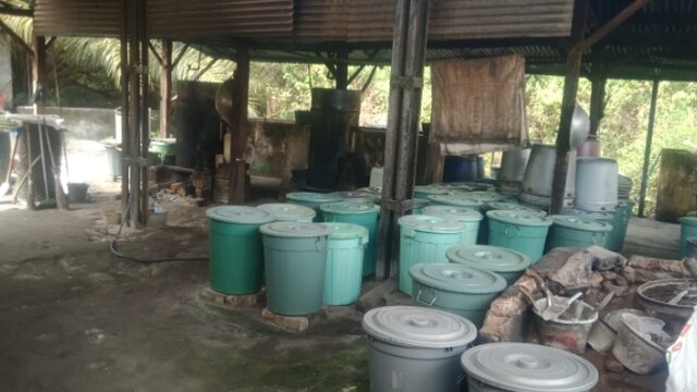 Bisnis Penjualan ARAK di Daerah Pemali Kab. Bangka Belum Tersentuh APH Setempat