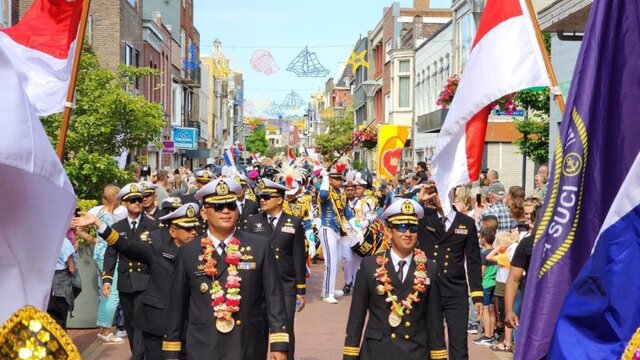 Membanggakan! TNI AL Berhasil Raih Empat Tropy Tall Ship Race Sail di Belanda