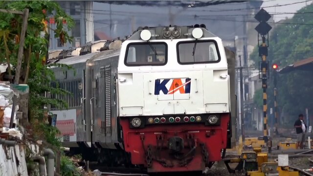 Pasca Gempa Bantul, Seluruh Perjalanan Kereta Api Aman