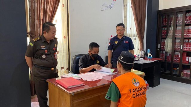 Pelaku Pembalakan Kayu Ilegal di Situbondo Terancam 5 Tahun Penjara