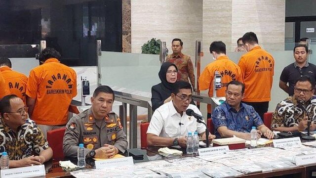 6 Orang Ditetapkan Sebagai Tersangka Dalam Kasus IMEI Ilegal