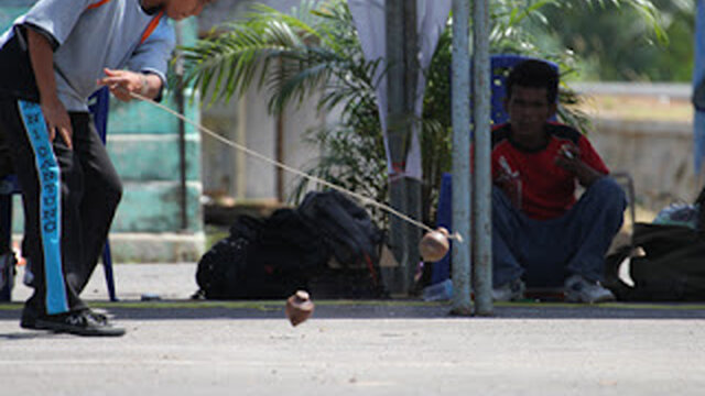 Menghidupkan Permainan Tradisional, Gasing Menjadi Bagian Dari Ajang POTRADNAS