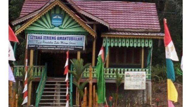 PT Timah Tbk Bantu Pembangunan Rumah Adat Setana Jering Amantubillah di Babar