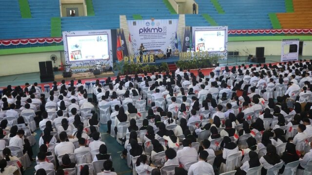 Danrem 045/Gaya Beri Materi Wawasan Kebangsaan Bagi Mahasiswa Baru UBB