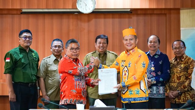 15 Hutan Adat di Gunung Mas Ditetapkan sebagai Hutan Adat Terluas se-Indonesia