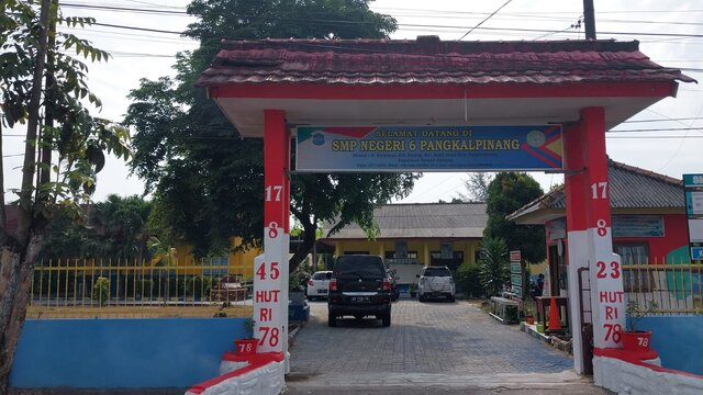 Diduga Bersikap Arogan & Koruptif, Wali Murid Kecewa Kepada Kepsek SMPN 6 Pangkalpinang