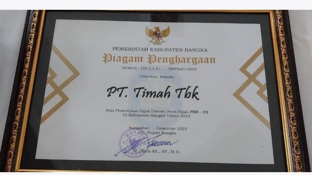 Kontribusi Dalam Bidang Pajak, PT Timah Tbk Terima Penghargaan dari Pemkab Bangka