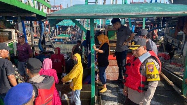 Penertiban Tambang Ilegal, Kapolres Bangka Temukan 100 Unit Ponton Ti Tower di Batu Hitam