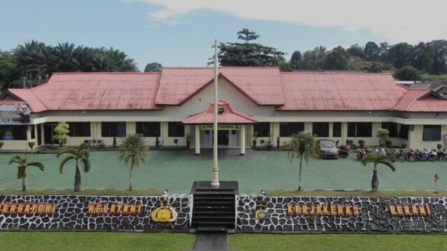 Kisah Terselubung Mafia Tambang: Penangkapan dan Serbuan Terhadap Mapolres Bangka