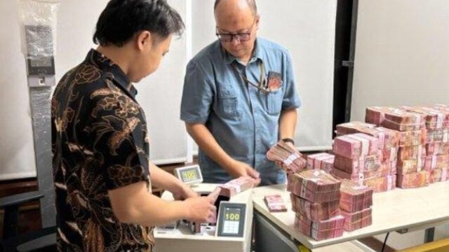 Kantor Hingga Rumah Bos Timah HL Digeledah Kejagung, Uang Rp10 Miliar Disita