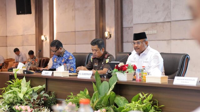 Bahas Pembenahan Tata Kelola Pertambangan Timah di Babel, Pj Gubernur Bersama Kejagung Gelar Rapat