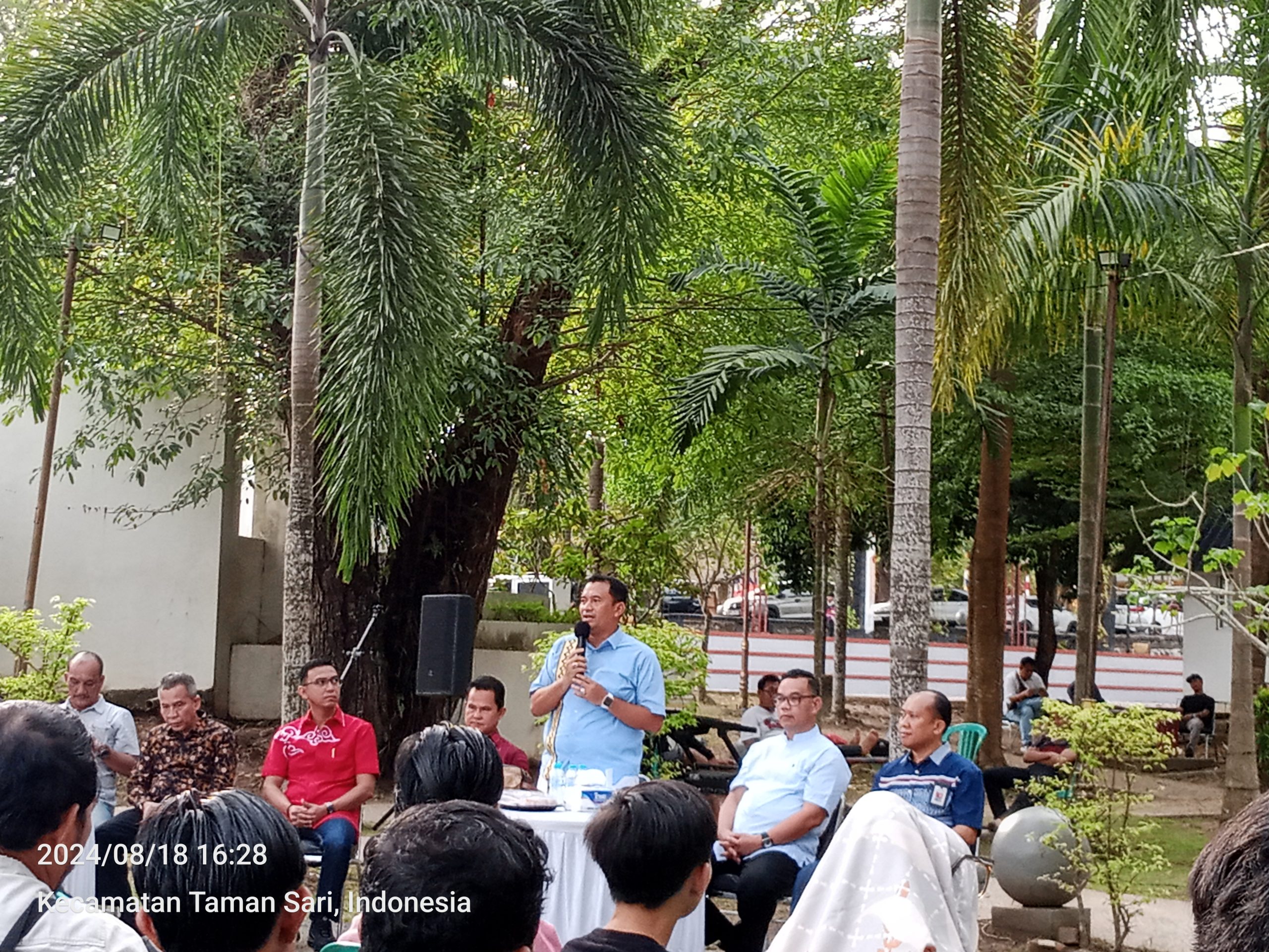 Perkuat Hubungan, Pj Walikota Pangkalpinang Budi Utama Undang Insan Pers ke Wihelmina Park