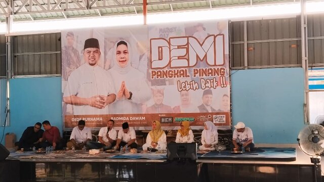 Ustadz Dede dan Radmida Siap Bertarung di Pilwako Pangkalpinang