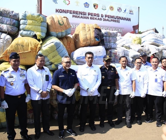 Ribuan Bal Pakaian Bekas Senilai Rp.46 Milyar Berhasil Disita Bareskrim Polri