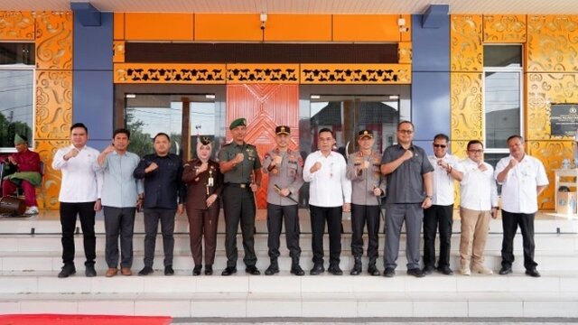 Tingkatkan Sinergitas, Sekda Mie Go Hadiri Kunjungan Kerja Kapolda Bangka Belitung