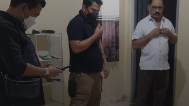 Mantan Sekda Seram Diamankan Satgas Siri Dalam Kasus Dugaan Korupsi Dana Belanja