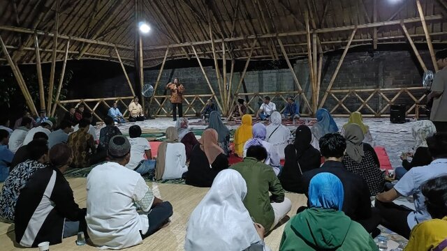 Seni Berpantun Bangkit Kembali, Erzaldi Fasilitasi Pembentukan Wadah Kreatif di Bangka Belitung