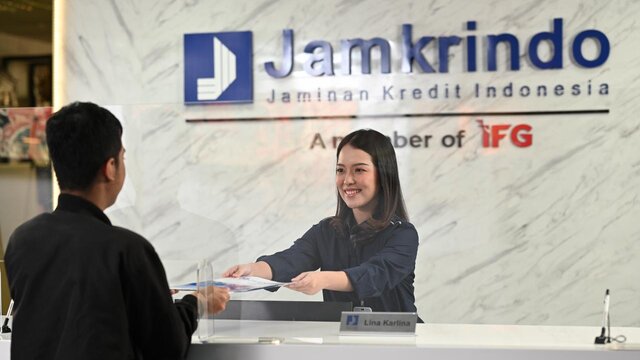 Hari Pelanggan Nasional, Jamkrindo Berkomitmen Terus Tingkatkan Layanan Prima Bagi Pelanggan