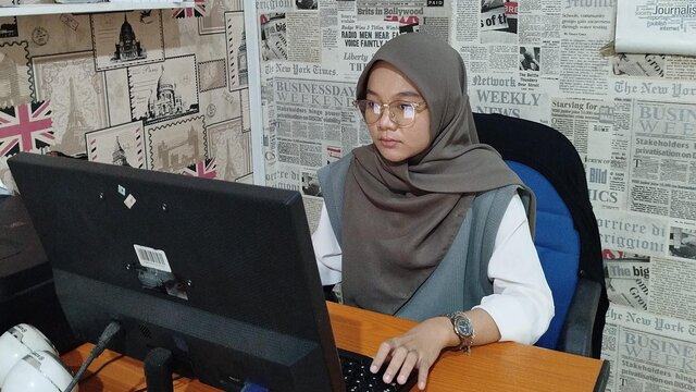 Memahami Standar Profesional Jurnalistik : Apakah Wartawan Kritis Benar-Benar Kritis?
